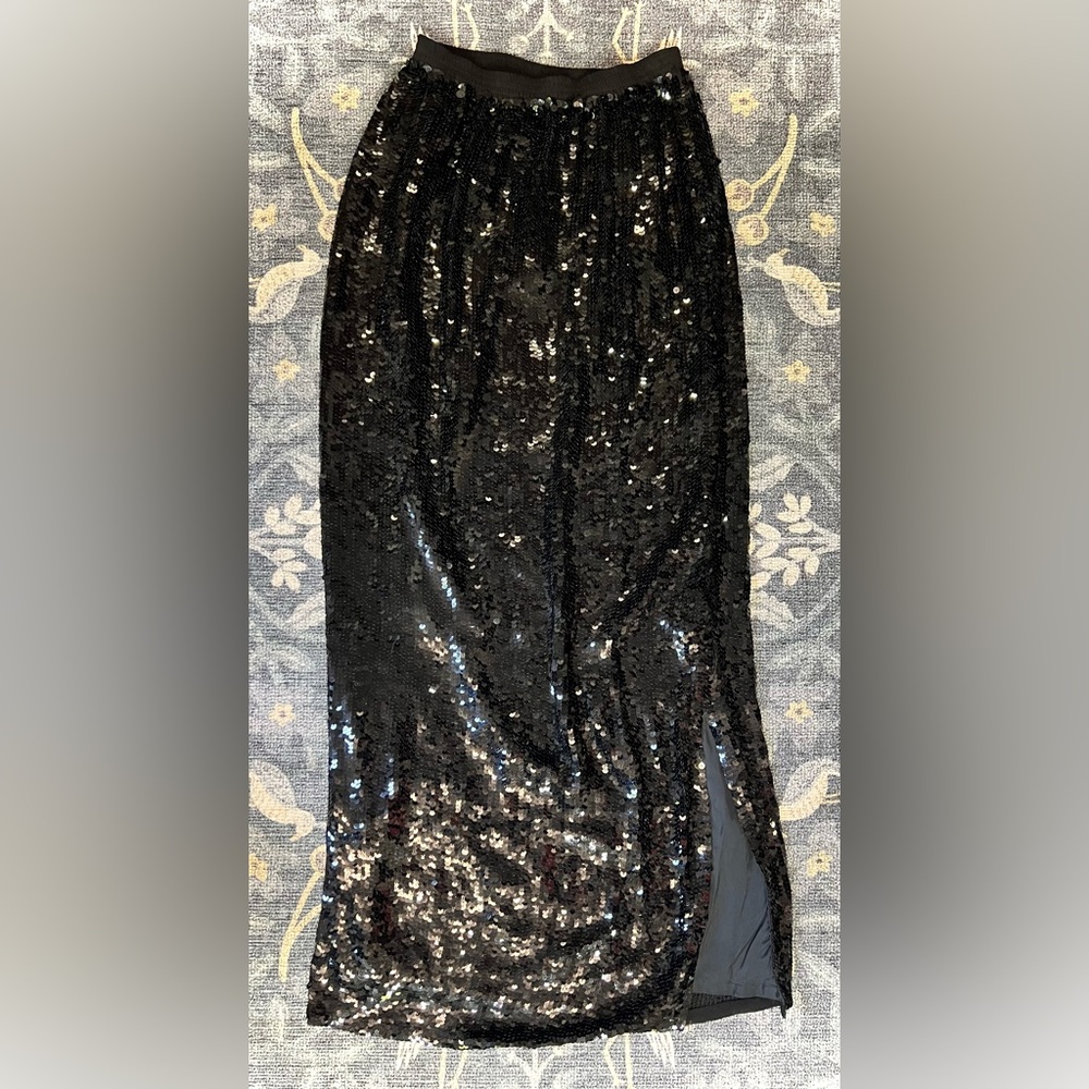 Oleg Cassini black sequined maxi skirt with front side slit